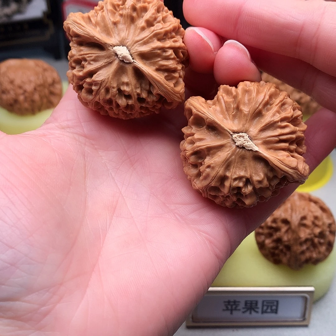 吊坠文玩核桃44尺宫灯454号