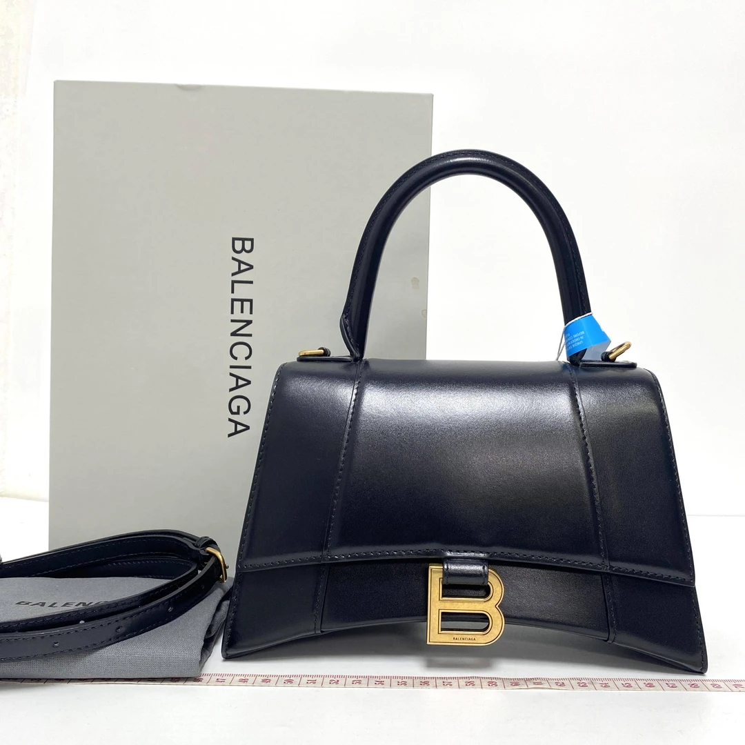 胖虎曼曼/巴黎世家/95新/公价0/箱包/斜挎包/312411260039