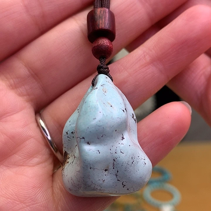 绿松石未镶嵌原矿