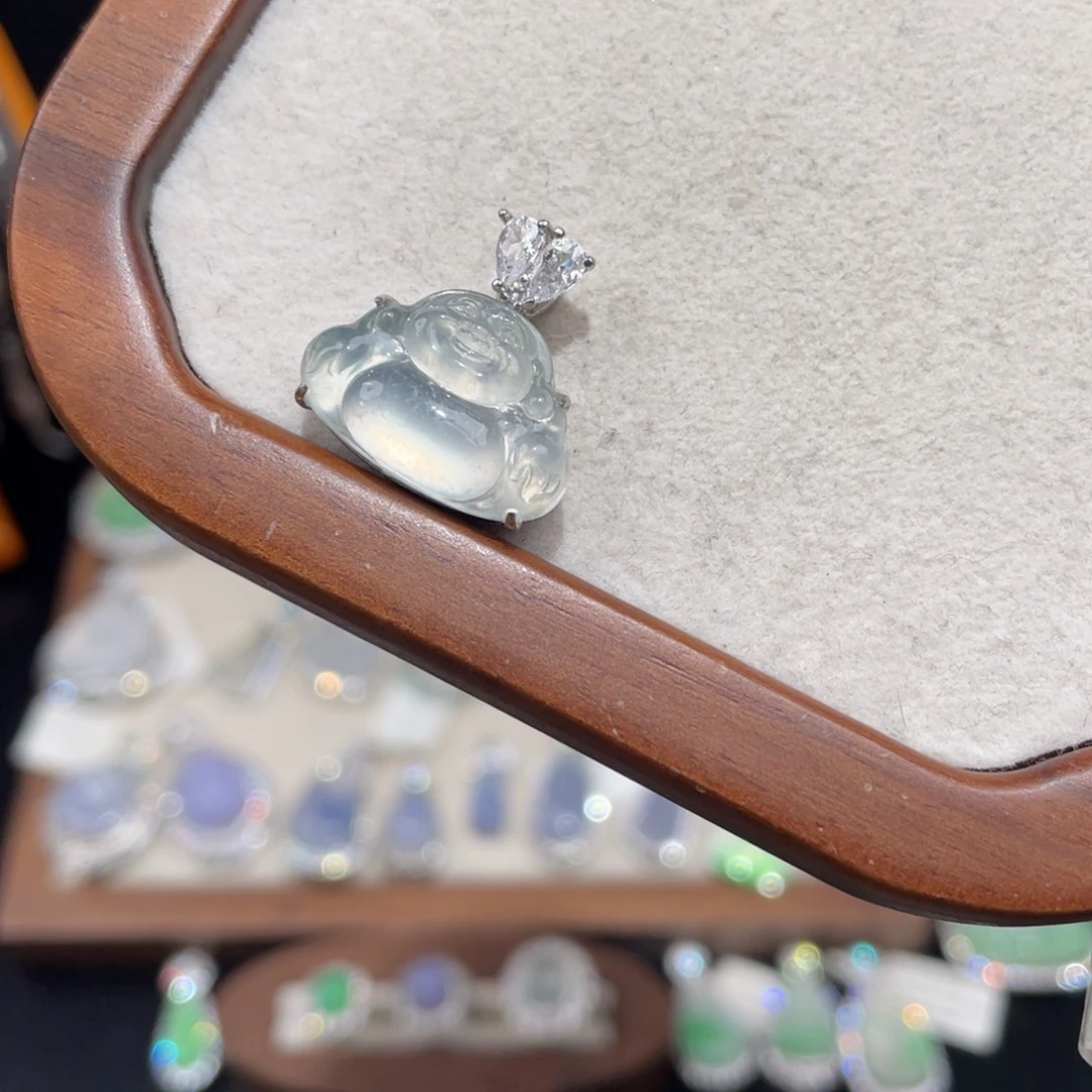 翡翠银S925镶嵌吊坠(赠链)