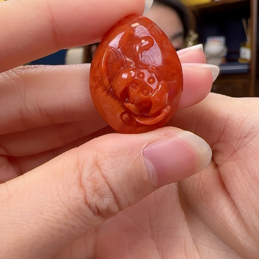 南红玛瑙颈饰未镶嵌