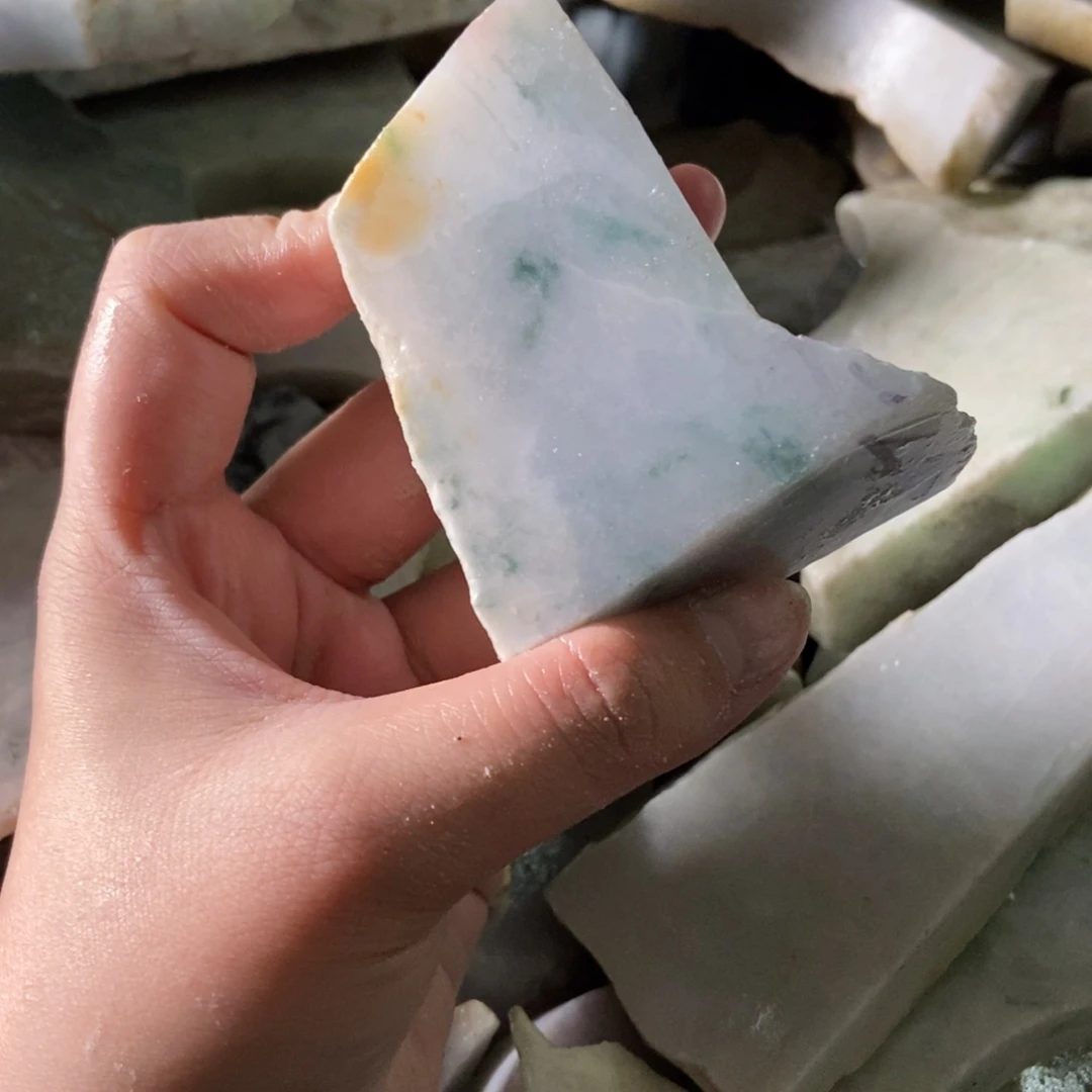 翡翠挂件未镶嵌天然翡翠