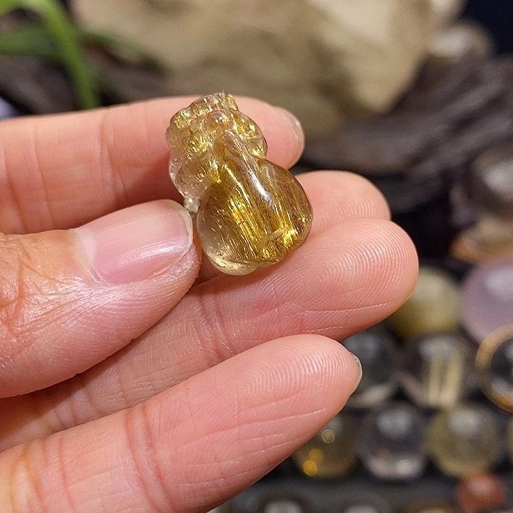 未镶嵌水晶珠宝半成品