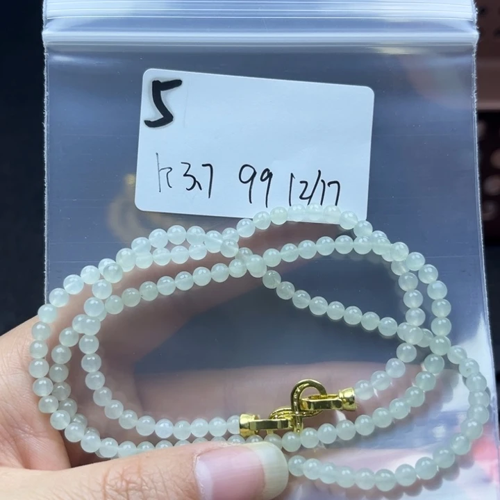 项链未镶嵌翡翠项链
