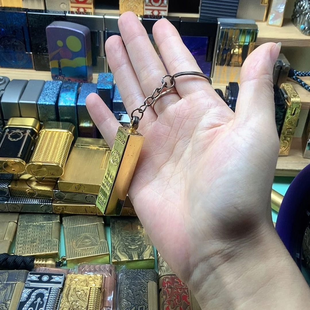铜320直播间福利打火机