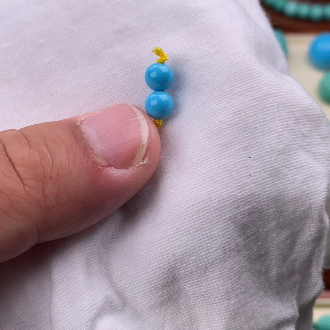 直径6蓝色圆珠一对