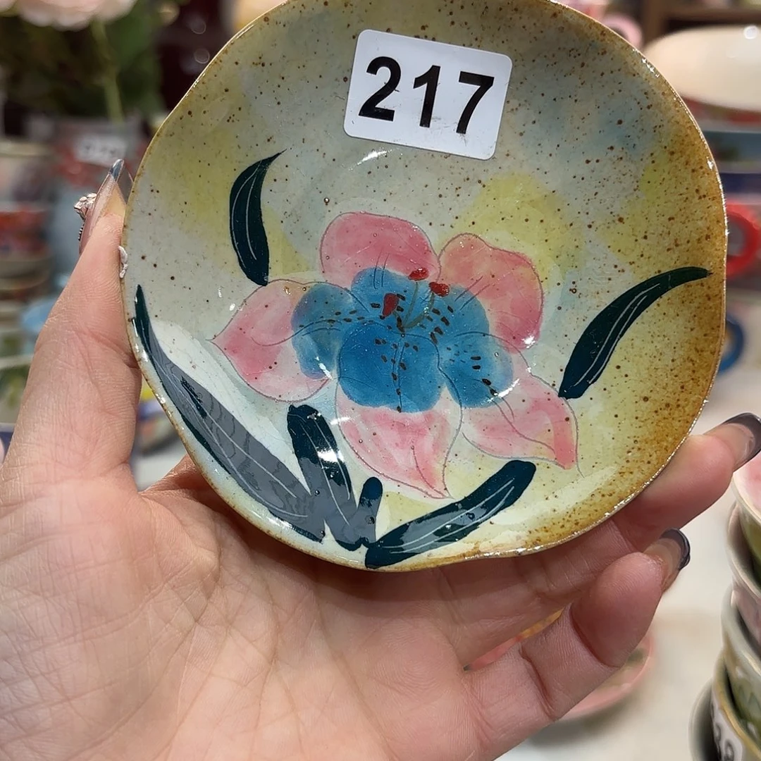 瓷片我不在这里吃饭的