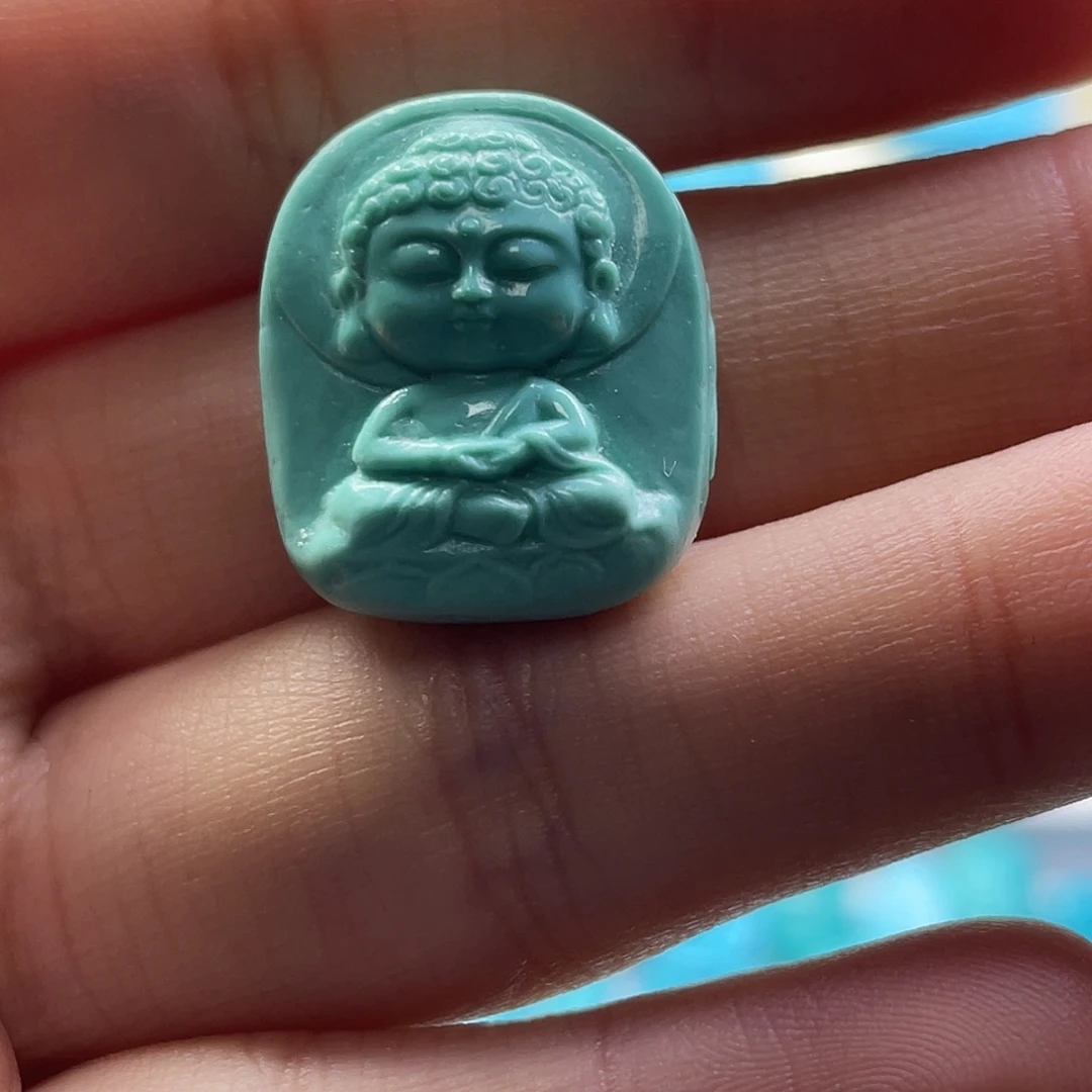 绿松石未镶嵌颈饰