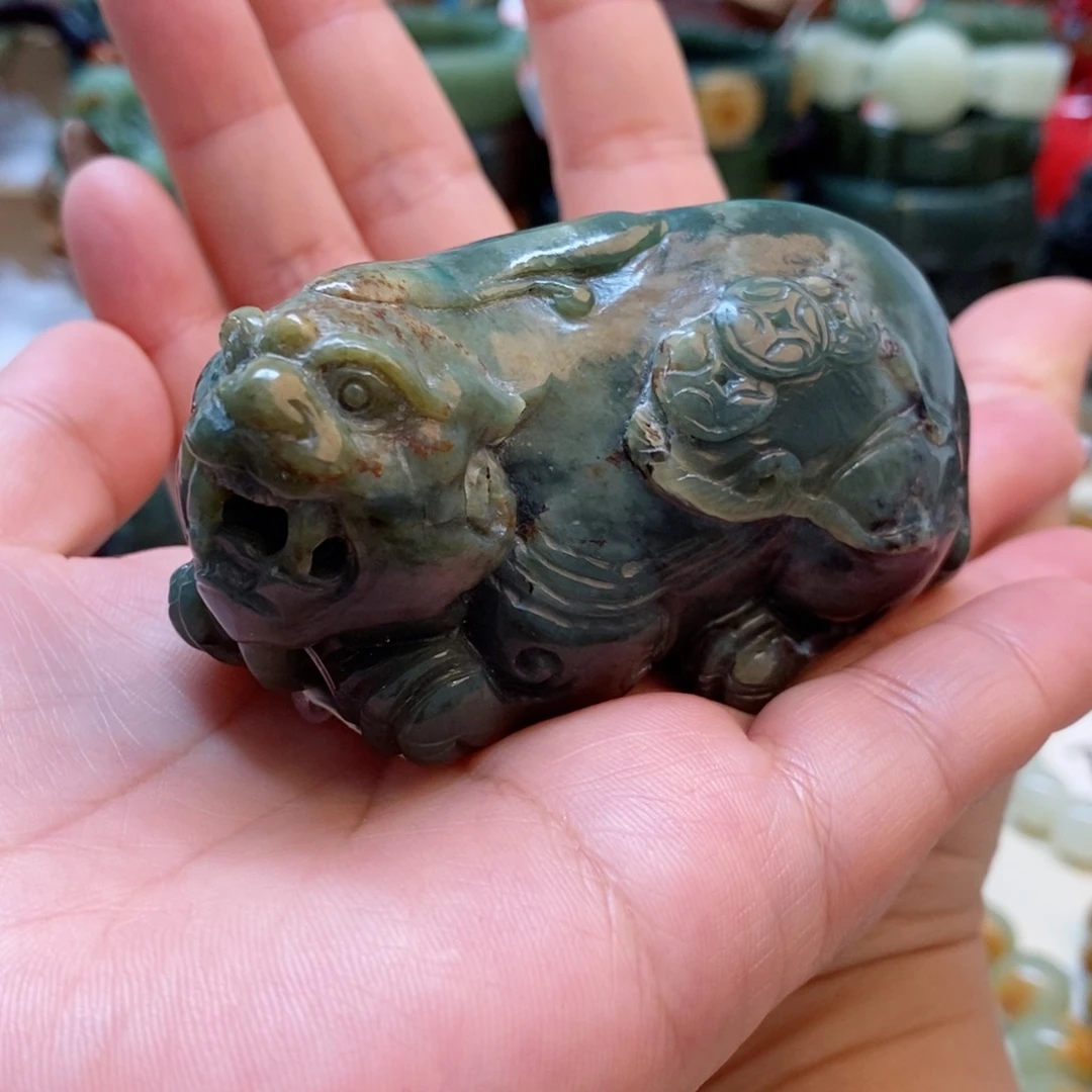 透闪石质玉手把未镶嵌