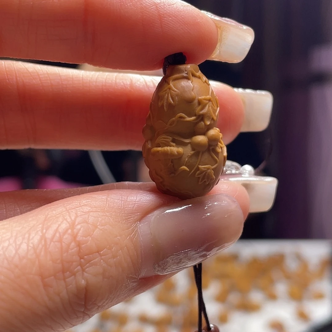 橄榄核吊坠橄榄核