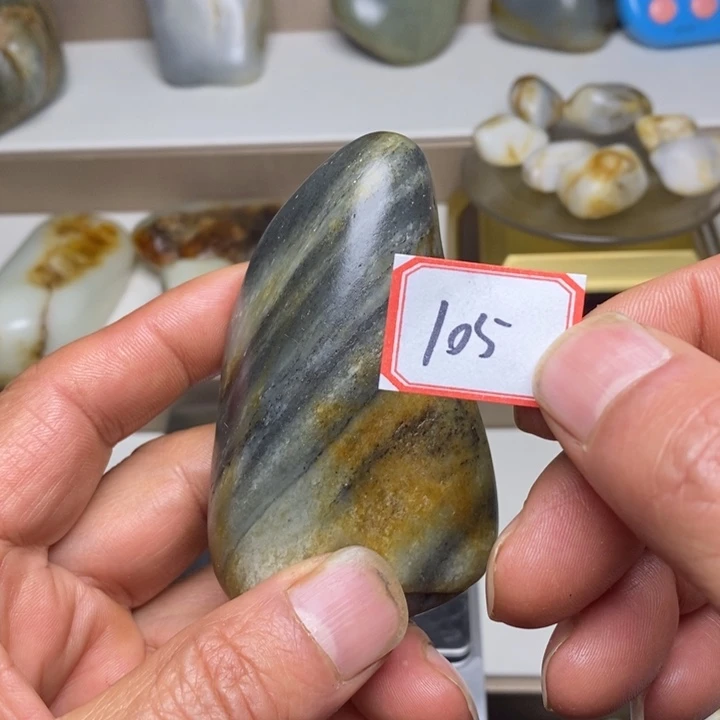 未镶嵌和田玉把件105