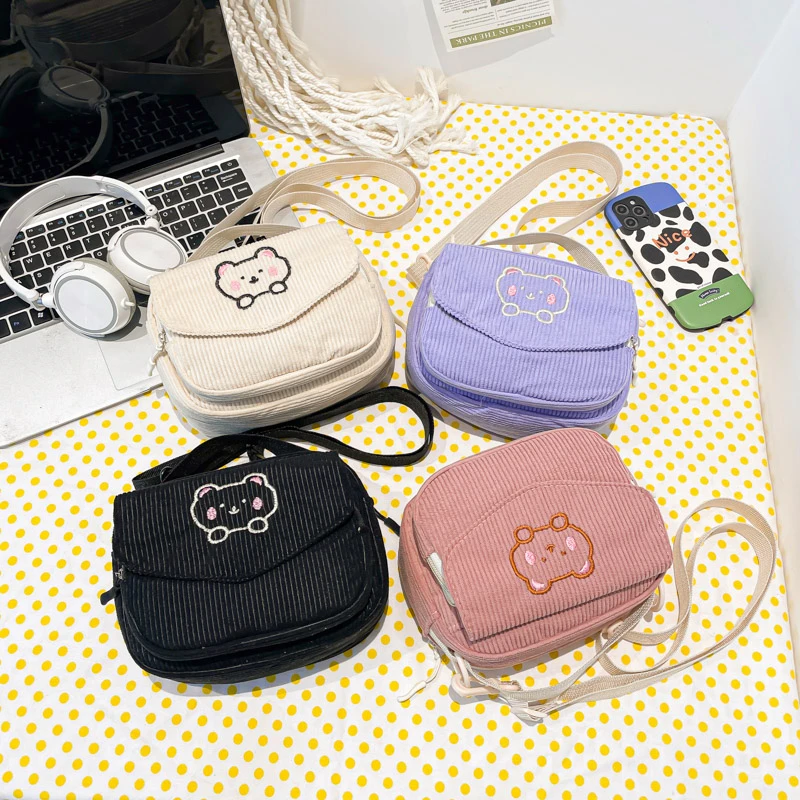 可爱软萌小熊单肩斜挎新款包包女日系ins复古学生少女手提小方包