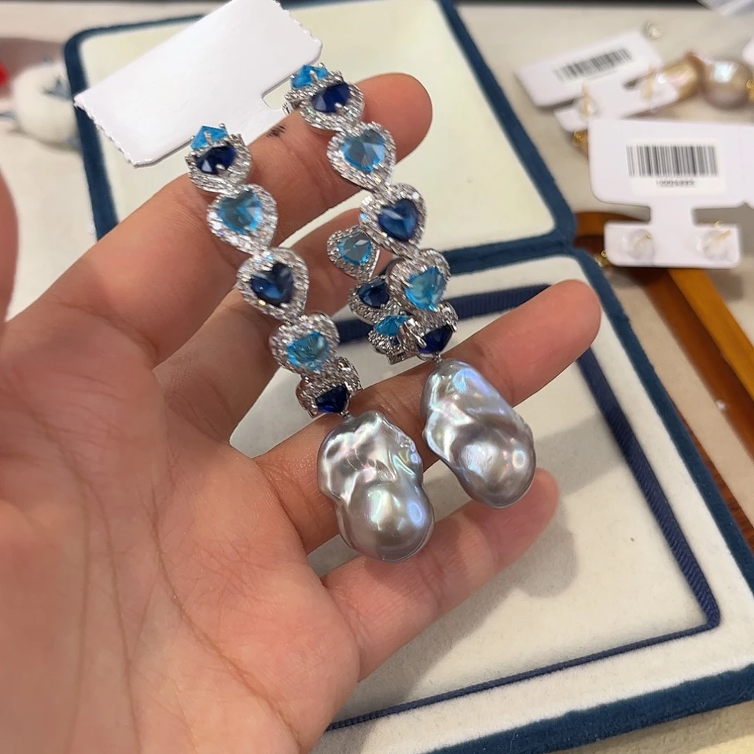 淡水珍珠合金耳饰
