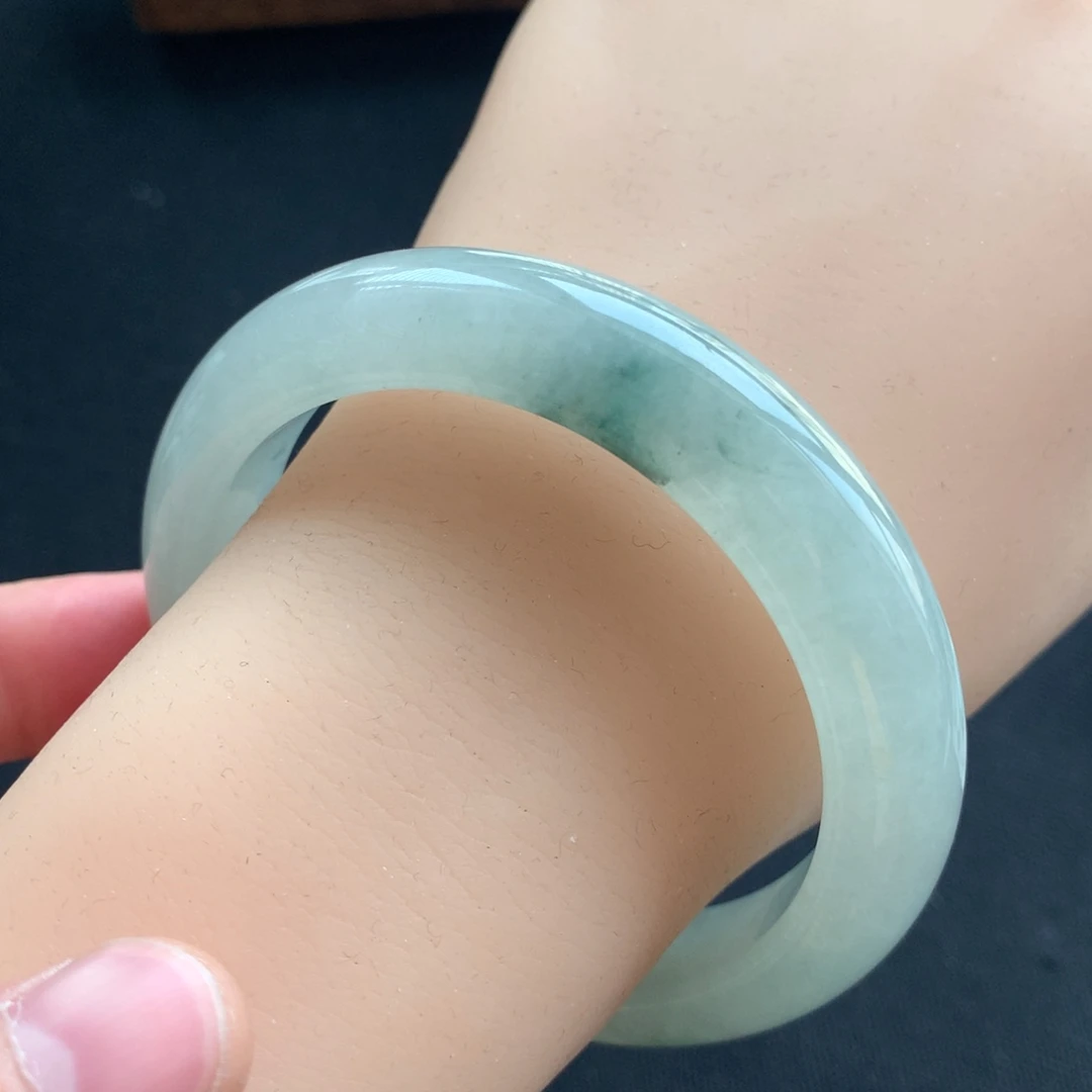 翡翠未镶嵌手镯27号56正