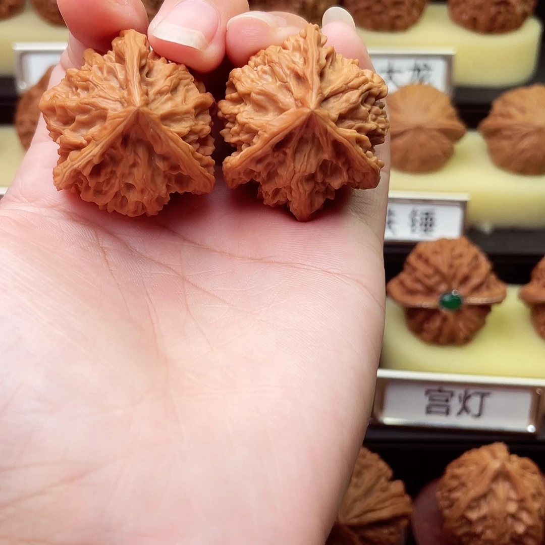文玩核桃吊坠三棱35尺