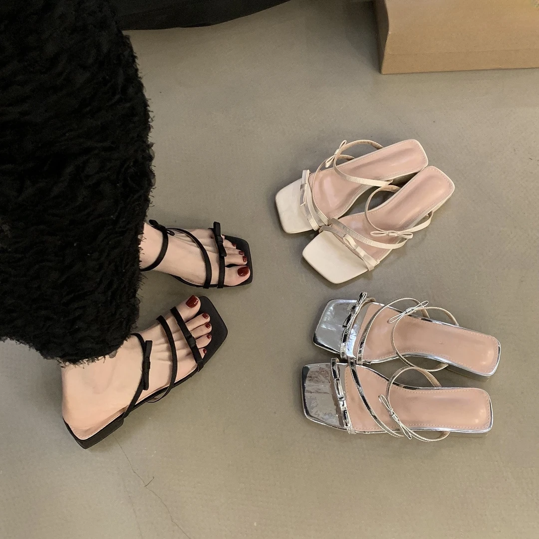 粗跟法式露趾凉拖鞋仙女鞋子外穿夏季粉色配裙子珍珠凉鞋2025新款