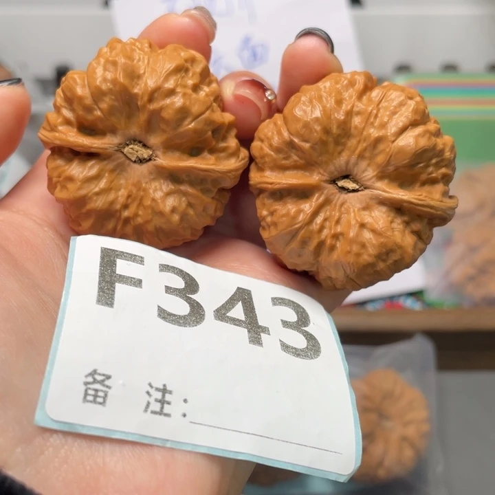 文玩核桃把件全品42 44 35