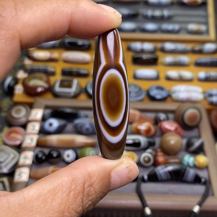 未镶嵌玛瑙/玉髓珠宝奇石三**鱼