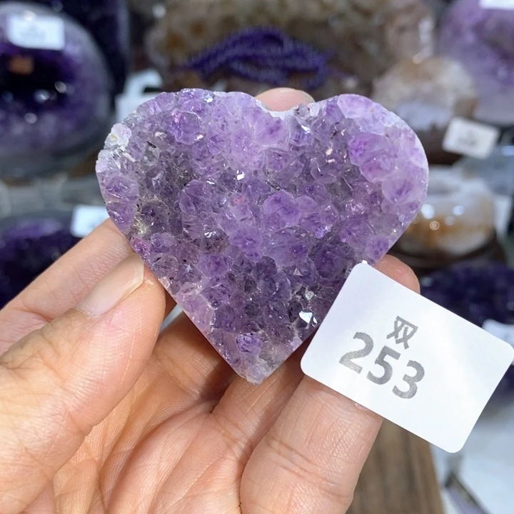 未镶嵌水晶大型摆件（非配饰）