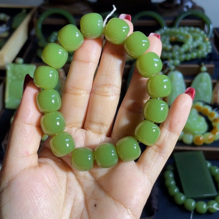 墨***香未镶嵌手链和田玉