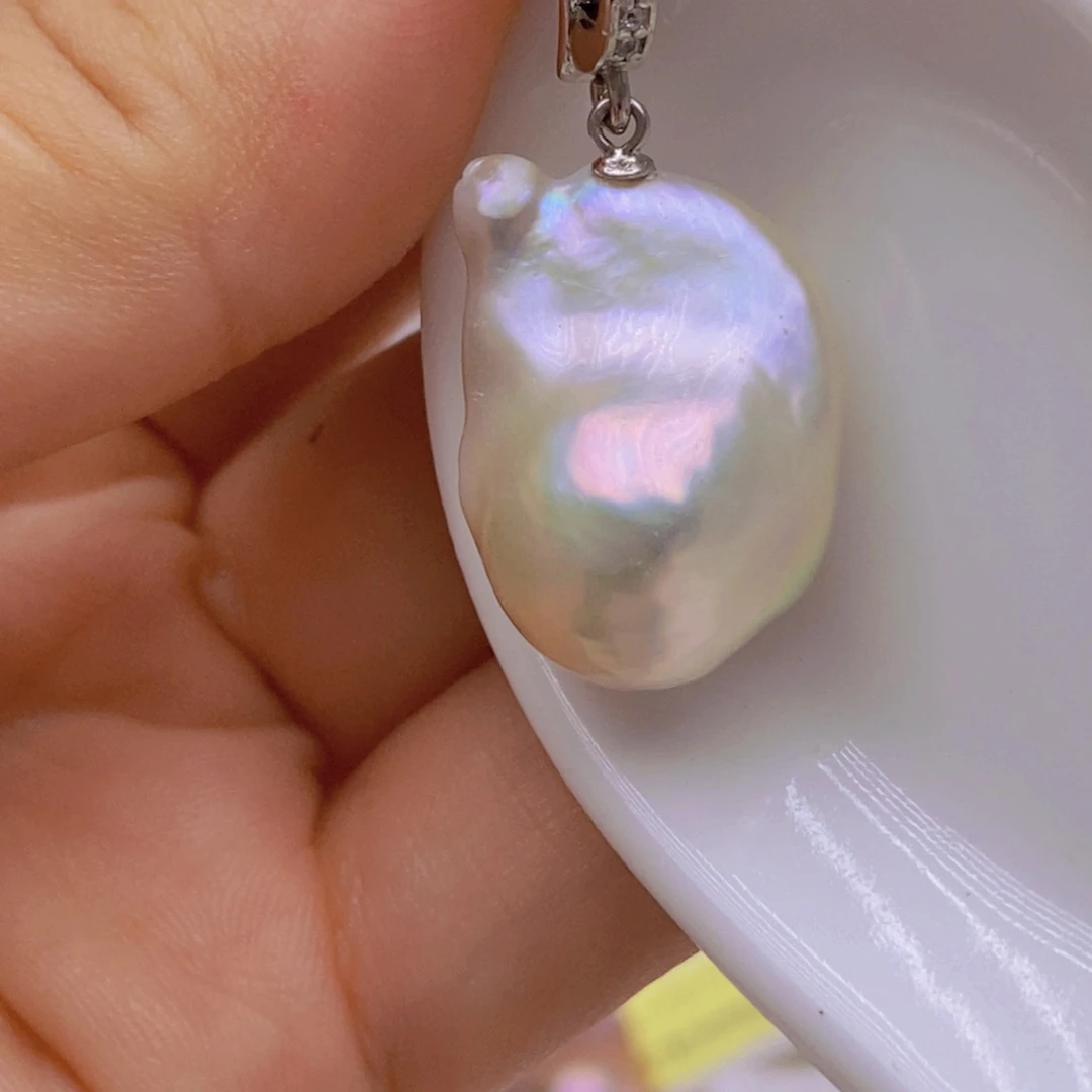 淡水珍珠未镶嵌吊坠(赠链)