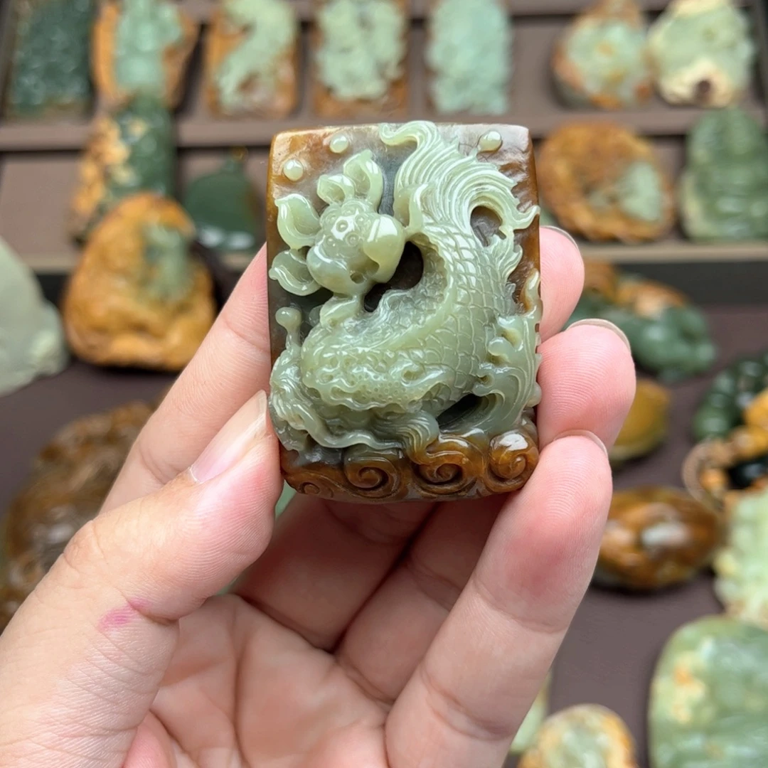 糖***子岫岩河磨玉（透闪石质玉）未镶嵌挂件