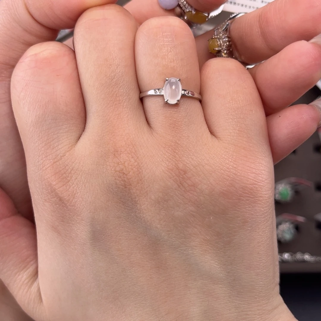 翡翠戒指银S925镶嵌669999