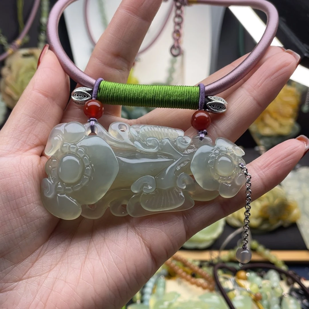蛇纹石玉颈饰未镶嵌紫****6