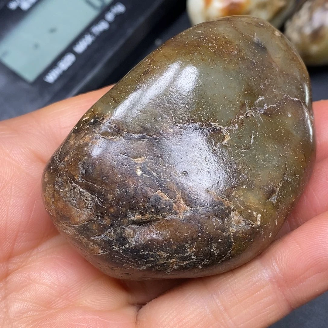 和田玉未镶嵌珠宝奇石