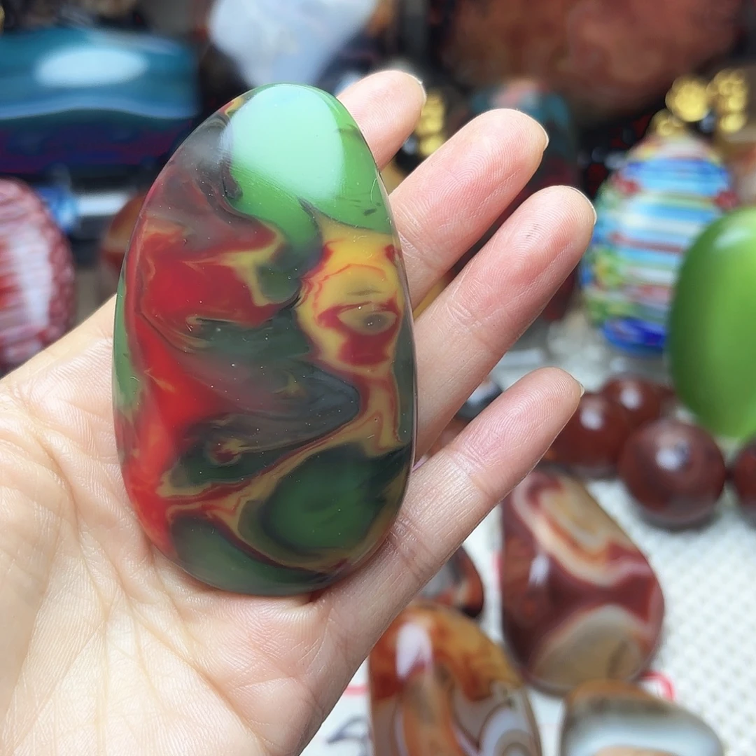 西***狼玛瑙/玉髓未镶嵌珠宝半成品