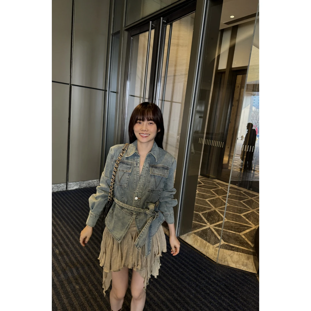 井迪儿【率性牛仔】92%棉美式复古洗水做旧短款时尚腰带牛仔外套