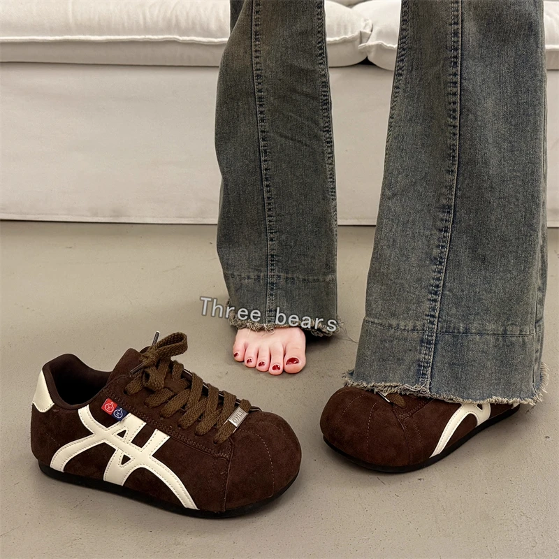 爆款小众百搭厚底板鞋女增高面包鞋2025新款秋季轻便运动休闲鞋