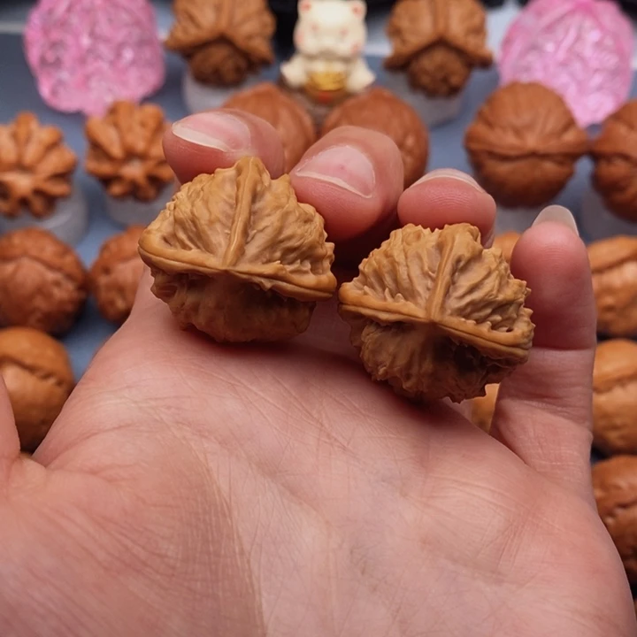 文玩核桃把件糖三角