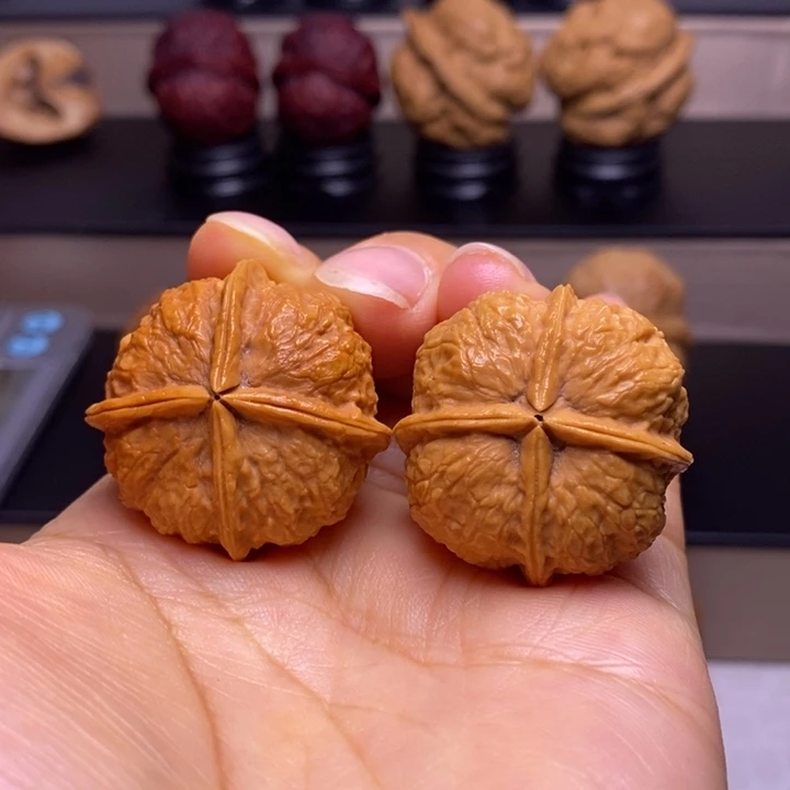 文玩核桃把件小四喜18