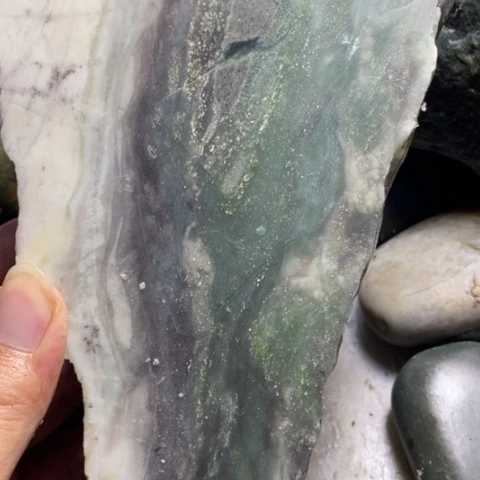 未镶嵌和田玉（糖玉）挂件
