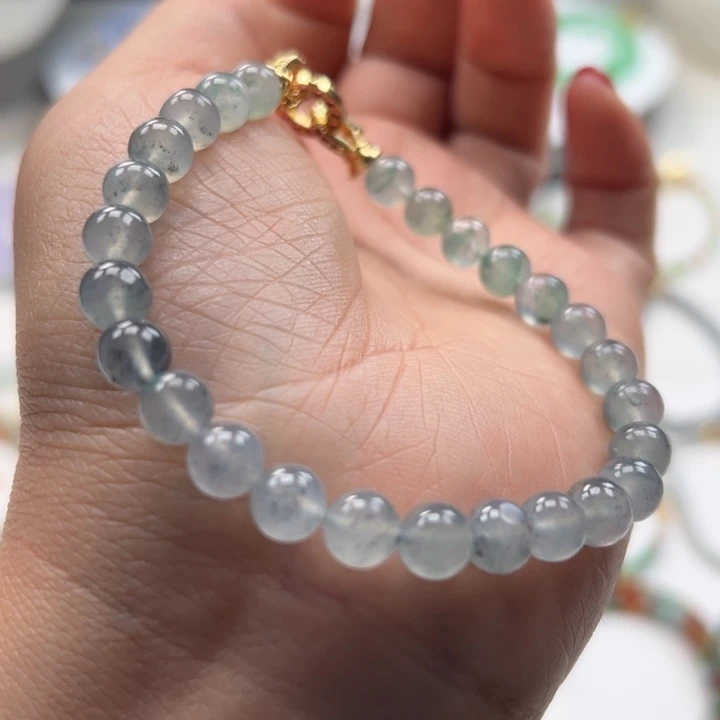 定制翡翠未镶嵌25卡6.5