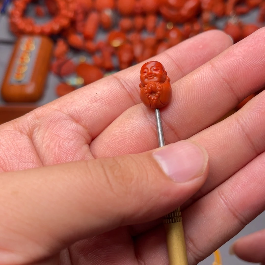 南红玛瑙配饰未镶嵌