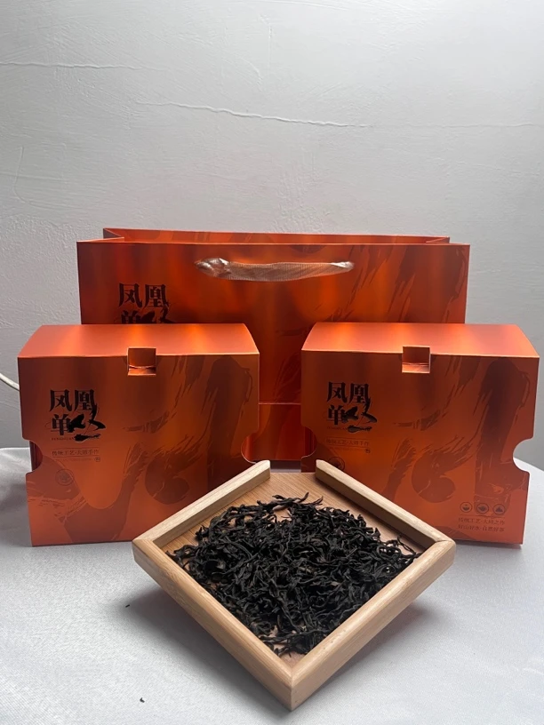 凤凰单丛茶 23年水仙单丛 乌岽脚 碳焙 中熟火 三次