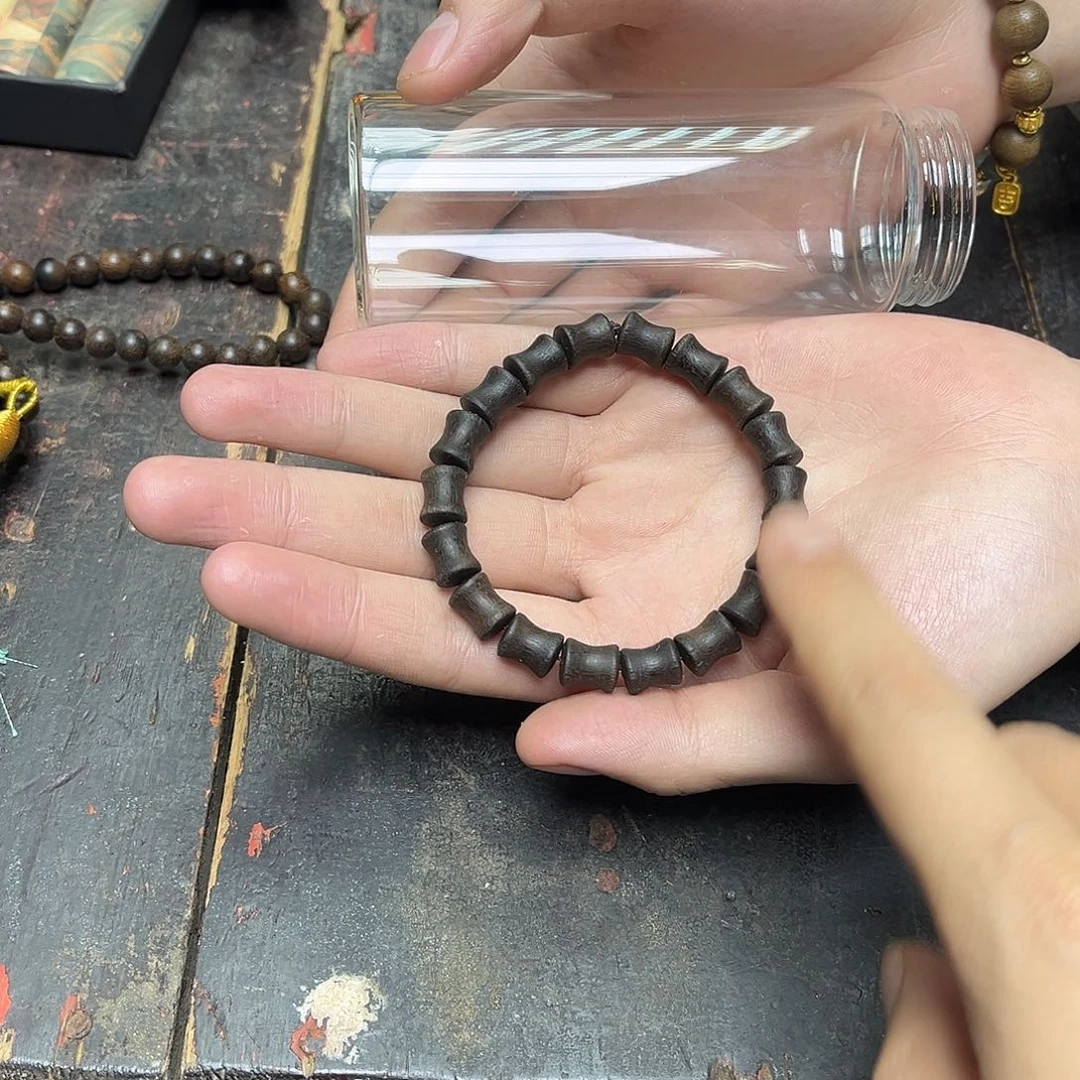 大叶紫檀（黑酸枝木类）