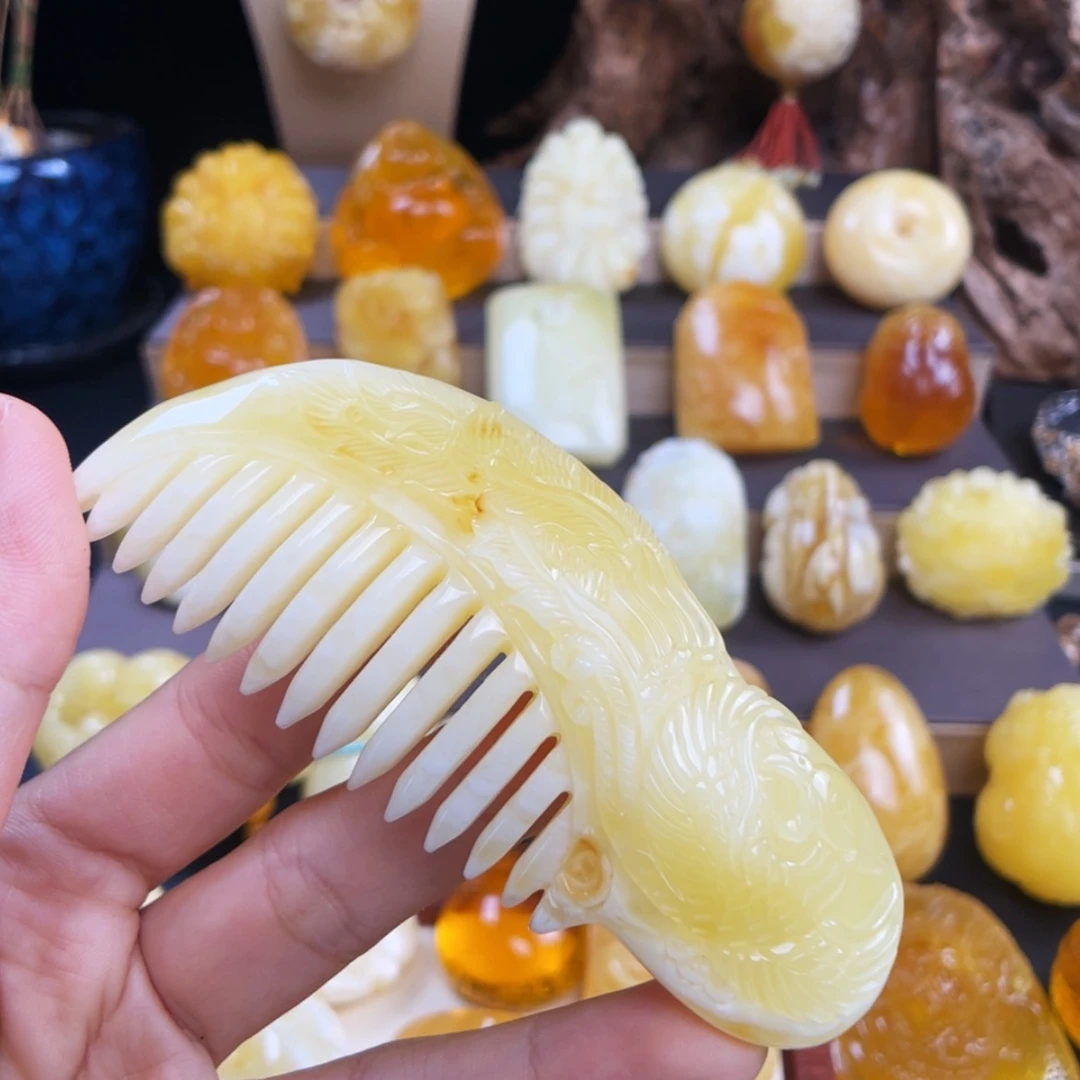 【闪购商品】未镶嵌琥珀珠宝奇石