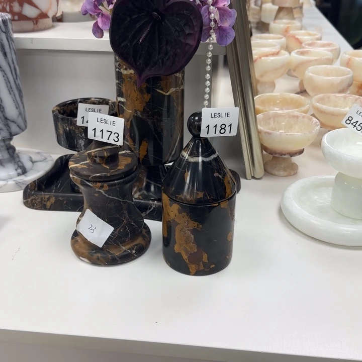 1173。。。。。。1181。。。。。。