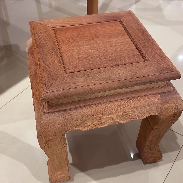 木（非红木类）大果紫檀虎凳1张