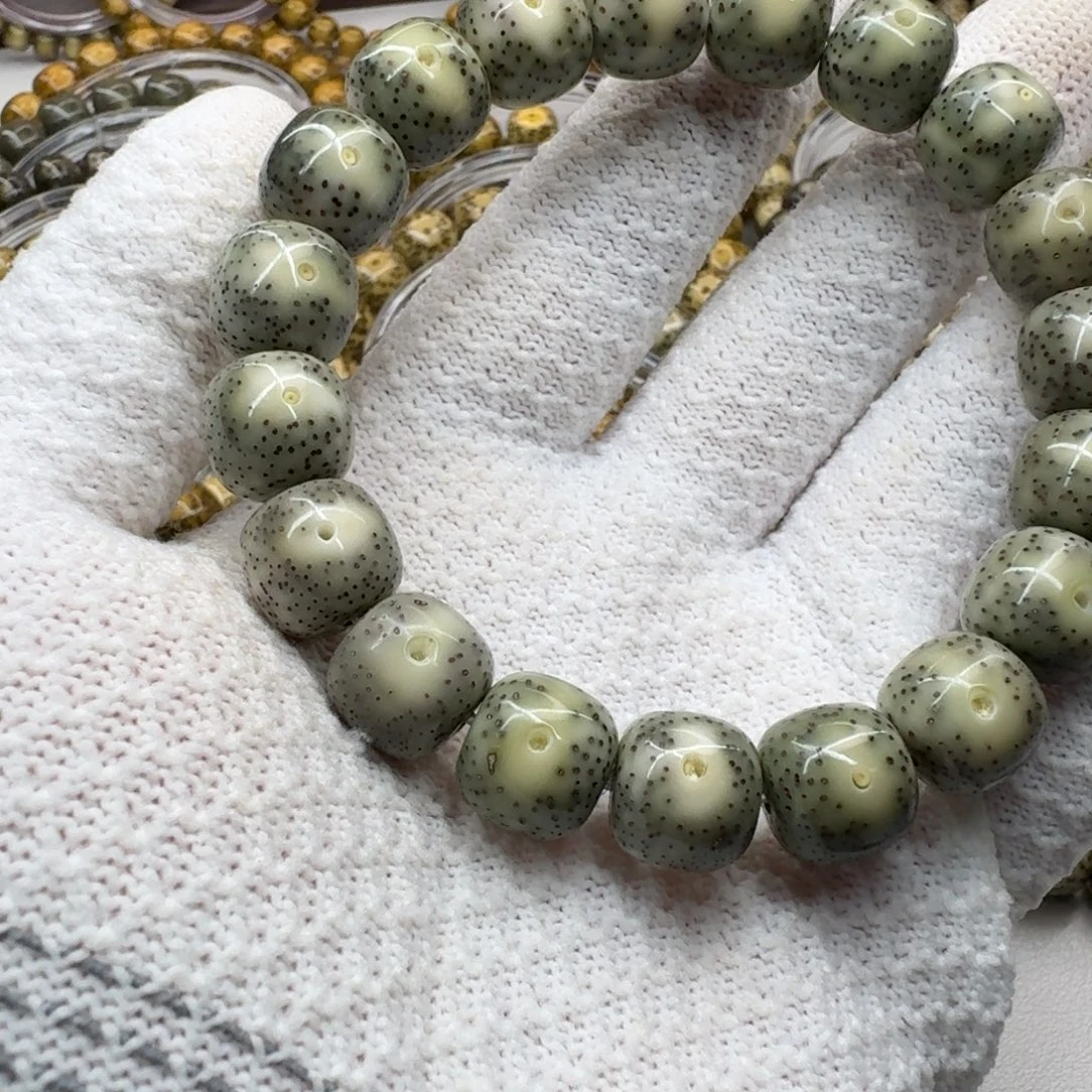 天***冷吊坠星月菩提12.5大凤眼双留白