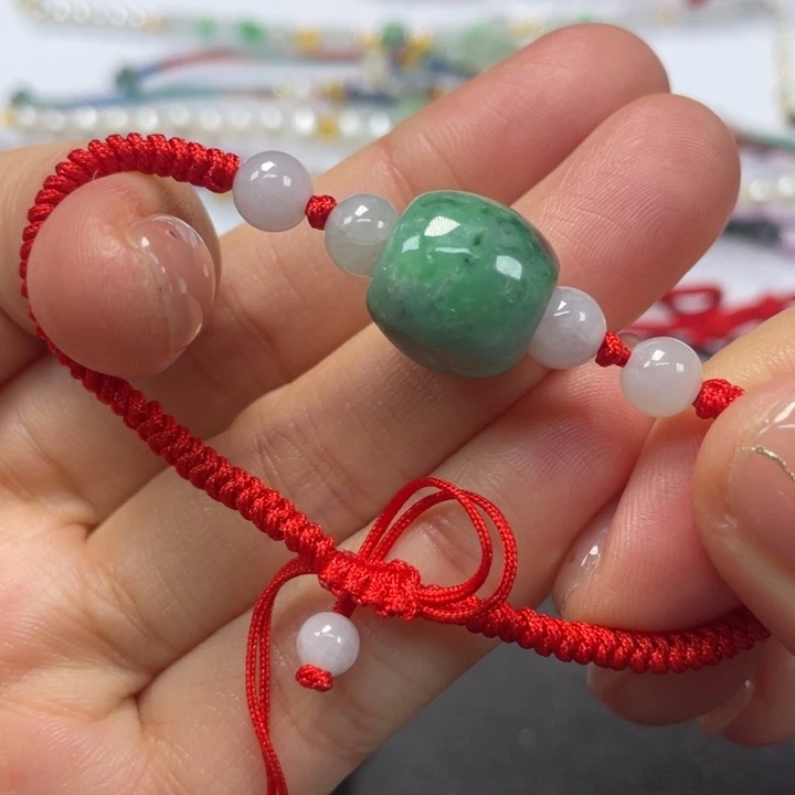 翡翠未镶嵌手绳8999999