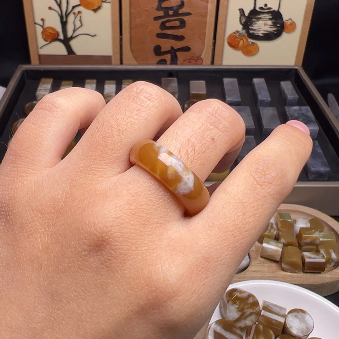 h****和田玉（糖玉）未镶嵌珠宝奇石