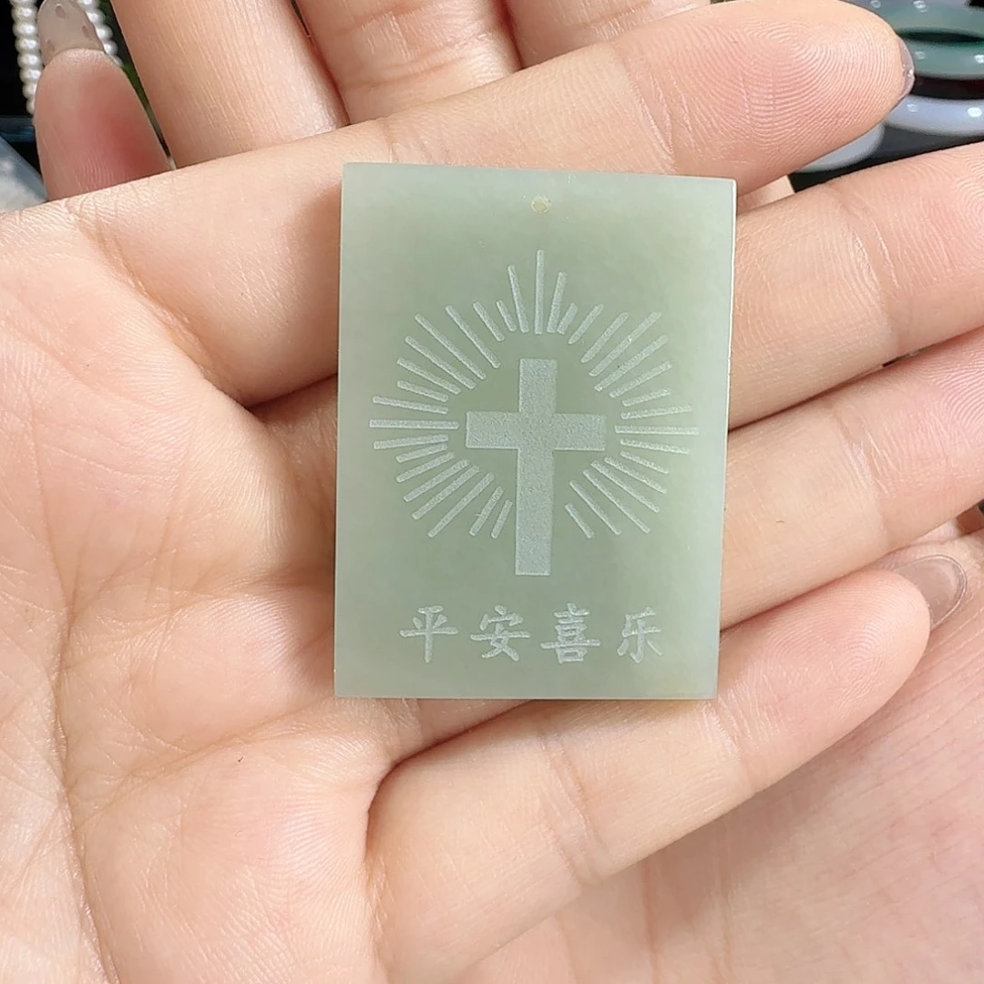 颈饰未镶嵌和田玉