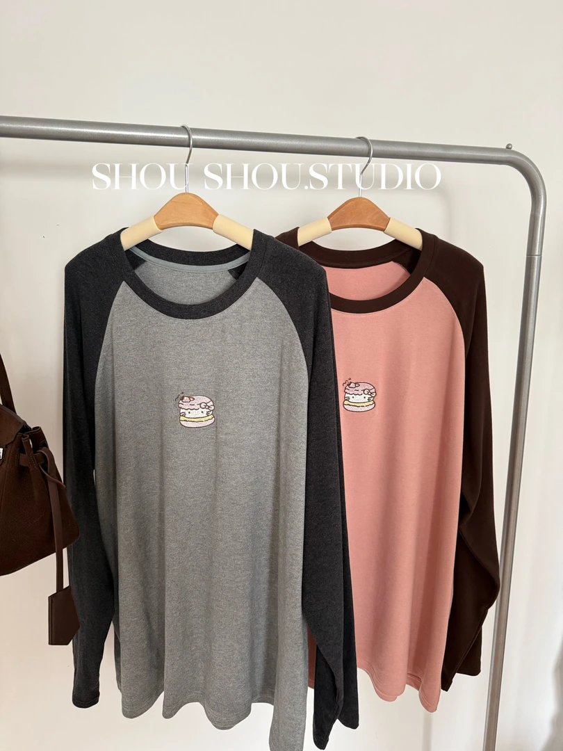 【瘦瘦】马卡龙KT-大码圆领可爱刺绣插肩袖撞色卡通百搭上衣S02174