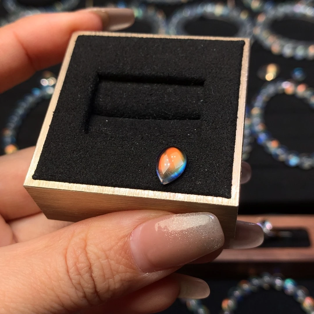 手串月光石未镶嵌裸石