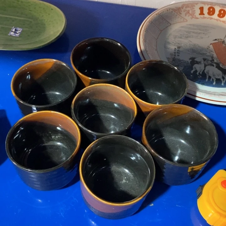 瓷片五厂洒金罗汉杯七个均有瑕疵