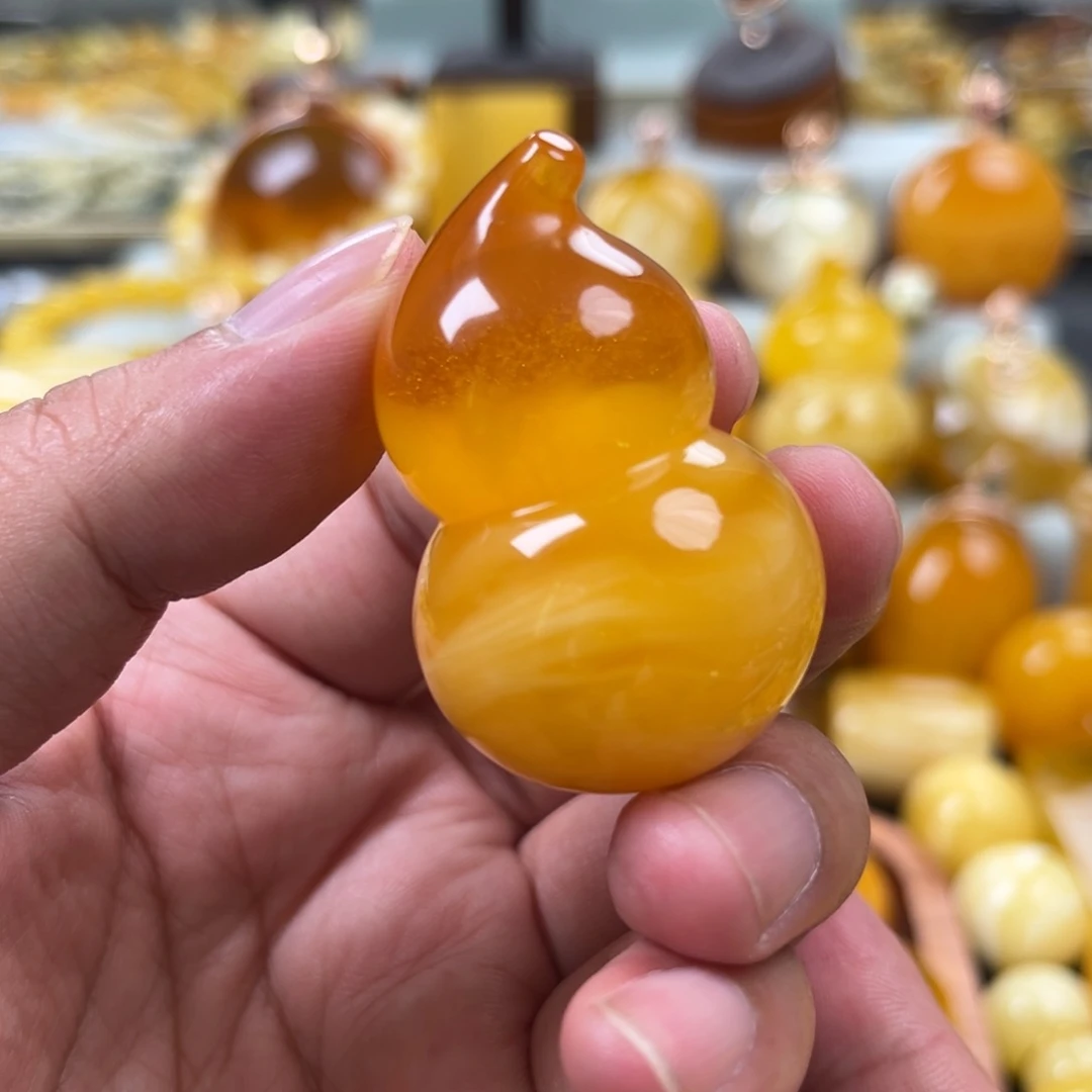 未镶嵌蜜蜡珠宝奇石